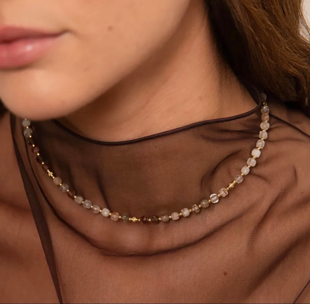 Collier Zar