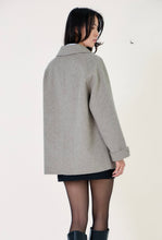Charger l&#39;image dans la galerie, Manteau Seraphina beige
