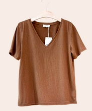 Charger l&#39;image dans la galerie, T-Shirt Paillettes choco
