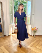 Charger l&#39;image dans la galerie, Robe Maria marine
